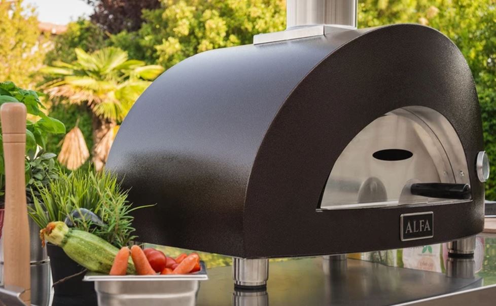 Alfa Forni Nano FXNANO-L-RAM Portable Commercial Grade Wood-Fired Outdoor Pizza Oven